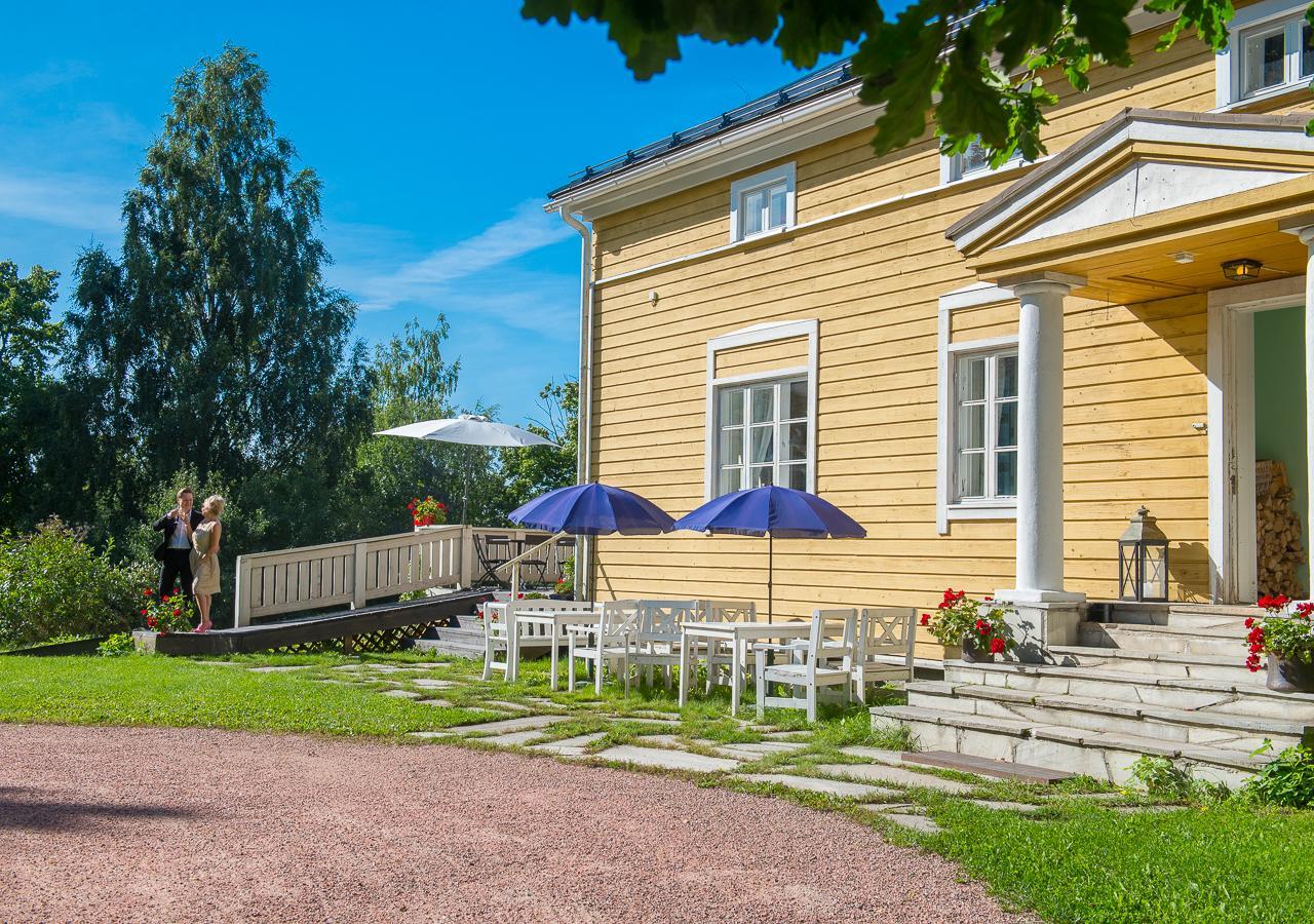 Koivulan Kartano Bed & Breakfast Lohja Exterior photo